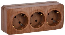 Розетка 3-м ОП GLORY РС23-3-ХД 16А с заземл. дуб IEK ERH31-K24-16 Розетка 3-м ОП GLORY РС23-3-ХД 16А с заземл. дуб IEK ERH31-K24-16